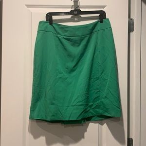 Kelly Green NY&Co pencil Skirt 🍀 16